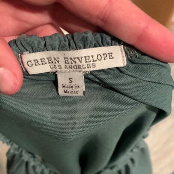 Green Envelope Green Top - Picture 4 of 4